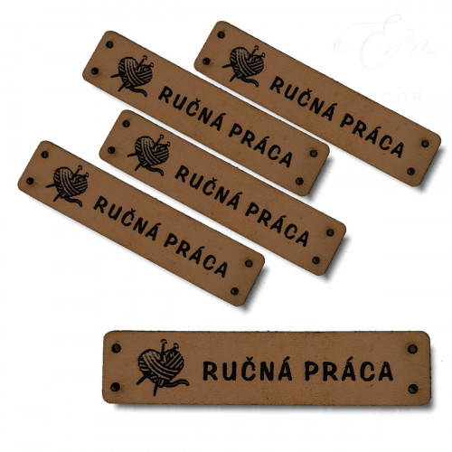 Kožený štítok RUČNÁ PRÁCA ťavia hnedá Kožený štítok RUČNÁ PRÁCA ťavia hnedá